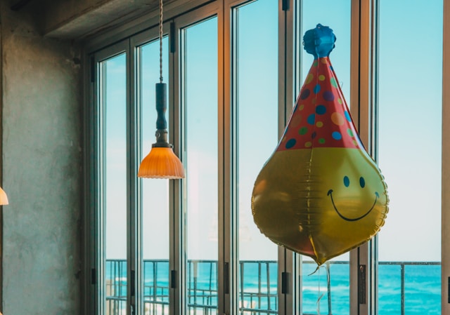 A balloon with a big smile